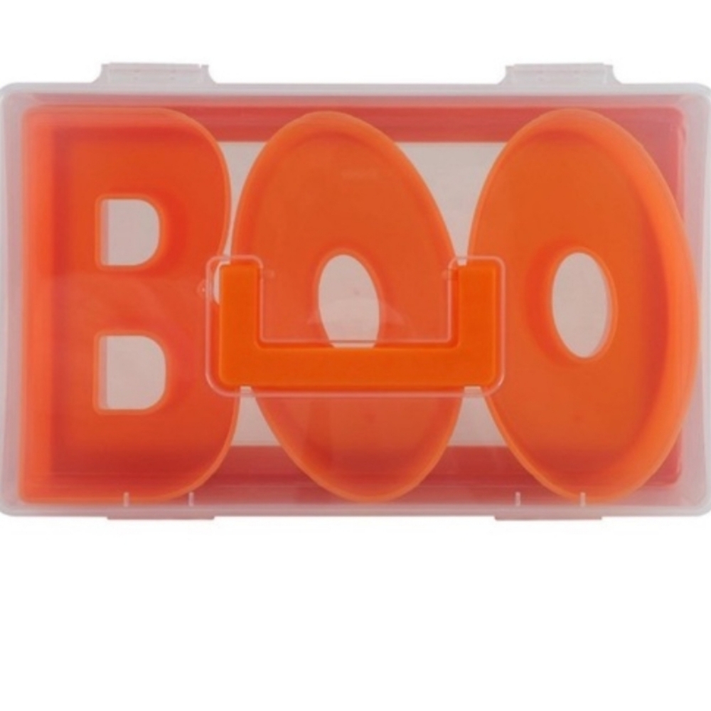 CWC Halloween BOO Snack Box - Picture 2 of 4
